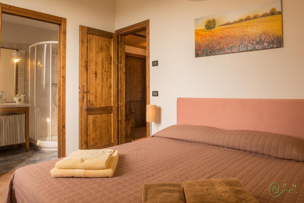 Locanda Camera Con Vista Faenza Room photo
